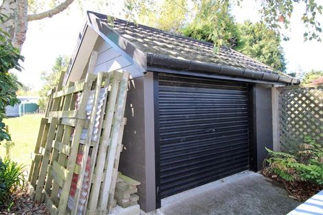 Photo of property in 10 Smith Street, Dannevirke, 4930