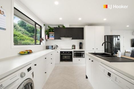 Photo of property in 96 Cockerell Street, Brockville, Dunedin, 9011