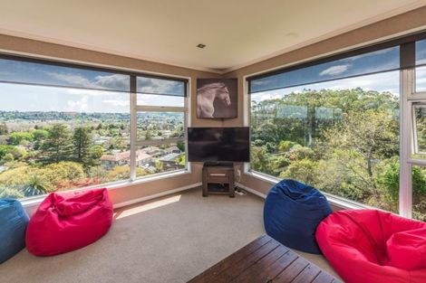 Photo of property in 27 Wairere Road, Bastia Hill, Whanganui, 4500