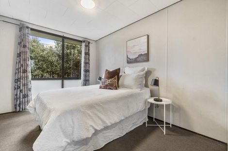 Photo of property in 2 Cameron Place, Ranui, Auckland, 0612