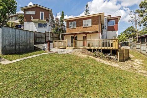 Photo of property in 16 Colin Wild Place, Glenfield, Auckland, 0629