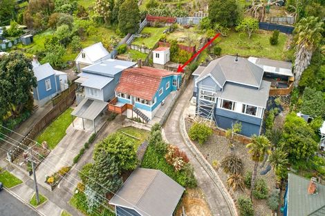Photo of property in 110 Karaka Road, Thames, 3500