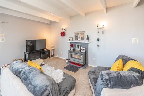 Photo of property in 10 Caius Avenue, Gonville, Whanganui, 4501