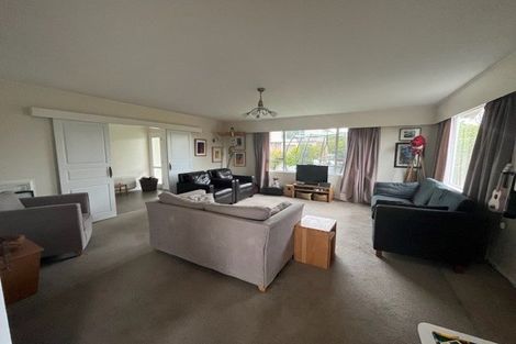 Photo of property in 42 Viewmont Drive, Harbour View, Lower Hutt, 5010