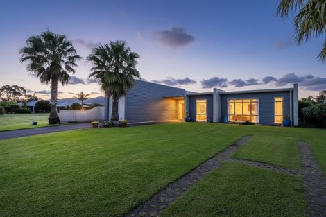 Photo of property in 105 South Highway East, Whitianga, 3510