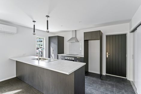 Photo of property in 394 Kaikorai Valley Road, Bradford, Dunedin, 9011