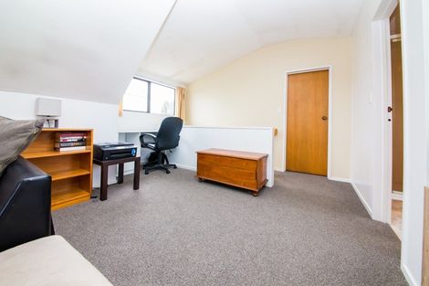 Photo of property in 1/625 Frederick Street, Mahora, Hastings, 4120