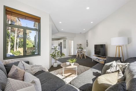 Photo of property in 3/51 Corunna Road, Milford, Auckland, 0620