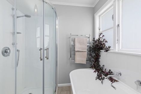 Photo of property in 166 Buckley Road, Southgate, Wellington, 6023