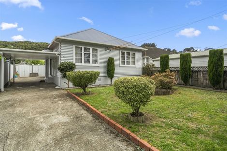 Photo of property in 19 Lockwood Crescent, Taita, Lower Hutt, 5011