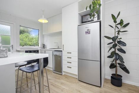 Photo of property in 11/19a Verbena Road, Birkdale, Auckland, 0626
