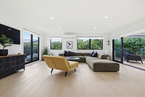 Photo of property in 141 Oceanview Road, Mount Maunganui, 3116