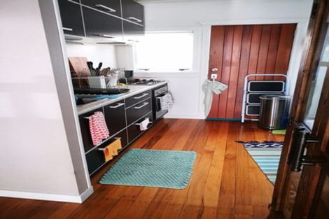 Photo of property in 1/240 Bridge Street, The Wood, Nelson, 7010