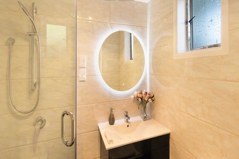 Photo of property in 64 Seabrook Avenue, New Lynn, Auckland, 0600