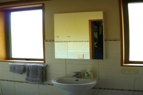 Photo of property in 370 Rosedale Road, Upper Moutere, 7175