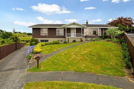 Photo of property in 35 Park View Avenue, Feilding, 4702