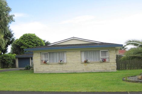 Photo of property in 3 Glengowan Place, Conifer Grove, Takanini, 2112
