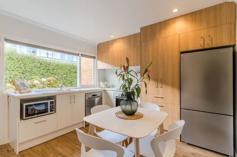 Photo of property in 1/128 London Street, Dunedin Central, Dunedin, 9016