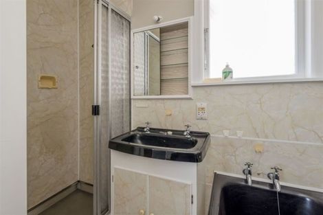 Photo of property in 21 Meadowvale Drive, Levin, 5510