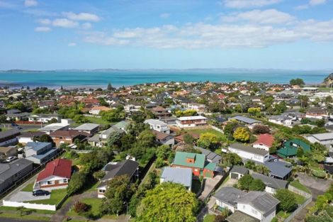 Photo of property in 1/12 Sorrel Crescent, Bucklands Beach, Auckland, 2012