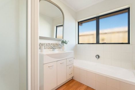 Photo of property in 7 Maggie Place, Ohauiti, Tauranga, 3112