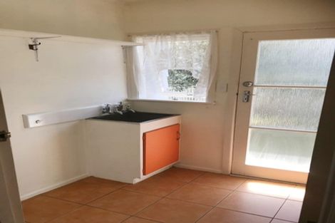 Photo of property in 14 Ronald Place, Manurewa, Auckland, 2102