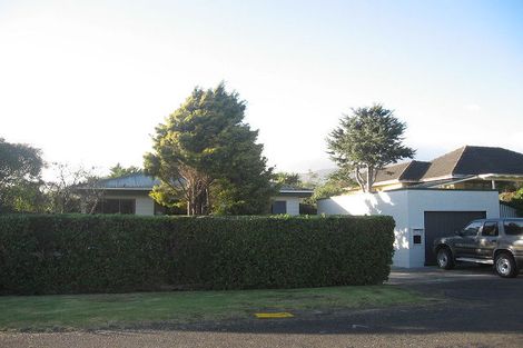 Photo of property in 14 Miro Road, Raumati South, Paraparaumu, 5032