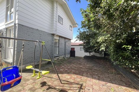 Photo of property in 45b Kurnell Drive, Botany Downs, Auckland, 2010