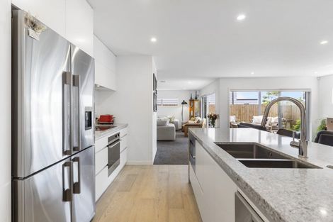 Photo of property in 12a Fortyfoot Lane, Sunnyhills, Auckland, 2010