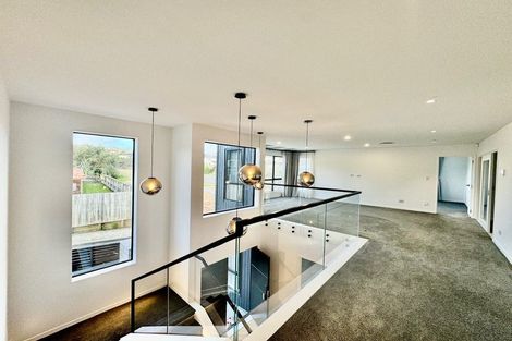 Photo of property in 12 Caldwell Place, Pinehill, Auckland, 0632