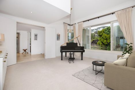 Photo of property in 29 Evelyn Road, Cockle Bay, Auckland, 2014