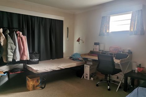 Photo of property in 42 Gibbons Street, Upper Hutt Central, Upper Hutt, 5018