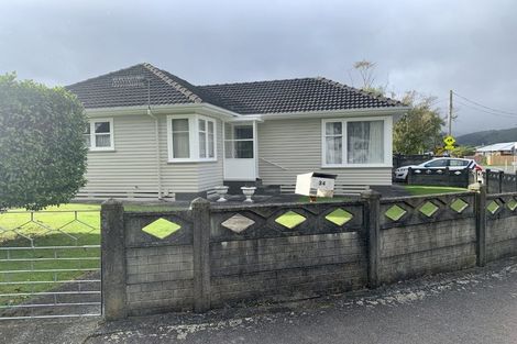 Photo of property in 34 Parkway, Wainuiomata, Lower Hutt, 5014
