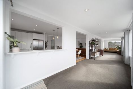 Photo of property in 15 Sea View Terrace, Cockle Bay, Auckland, 2014