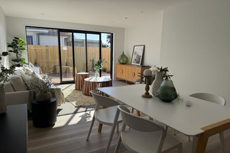 Photo of property in 2/228 Cranford Street, St Albans, Christchurch, 8014