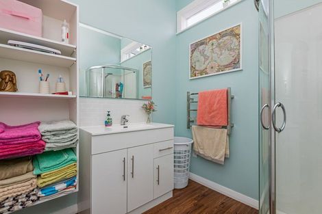 Photo of property in 2 Bryant Street, Takaro, Palmerston North, 4412