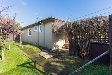 Photo of property in 4 Laurel Place, Awapuni, Palmerston North, 4412