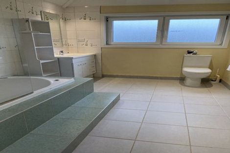 Photo of property in 4 Mill End, Pahurehure, Papakura, 2113