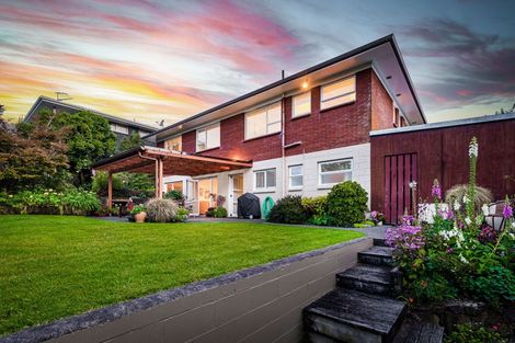 Photo of property in 19 Zita Maria Drive, Massey, Auckland, 0614