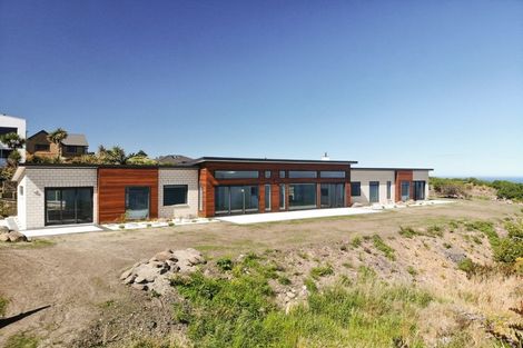 Photo of property in 49 Highgrove, Saint Clair, Dunedin, 9012