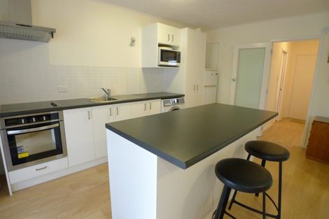 Photo of property in 4/83 Lake Road, Devonport, Auckland, 0622