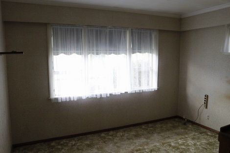 Photo of property in 15 Egmont Street, Castlecliff, Whanganui, 4501