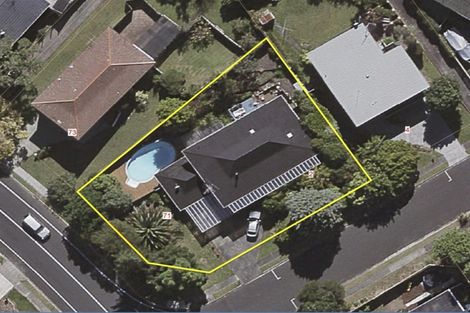 Photo of property in 2 Montclair Rise, Browns Bay, Auckland, 0630