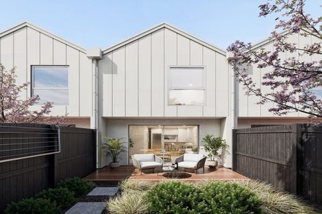 Photo of property in 17 Henderson Crescent, Parkvale, Tauranga, 3112