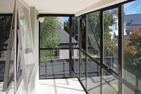 Photo of property in 2/107 Holly Road, St Albans, Christchurch, 8014