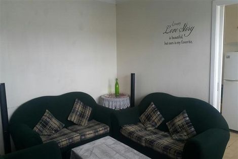 Photo of property in 3/7 Arawa Street, New Lynn, Auckland, 0600