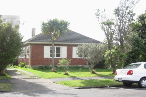 Photo of property in 67 Copeland Street, Hutt Central, Lower Hutt, 5011