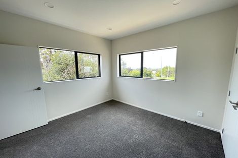 Photo of property in 133b Arran Road, Browns Bay, Auckland, 0630