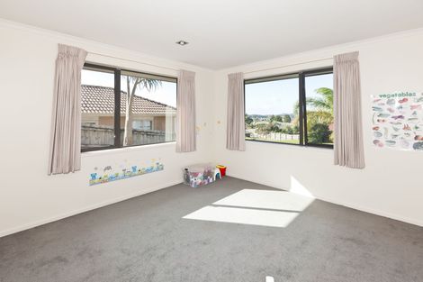 Photo of property in 37 Balmacewan Drive, Te Kamo, Whangarei, 0112