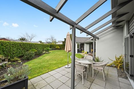 Photo of property in 7 Saint James Drive, Huntington, Hamilton, 3210